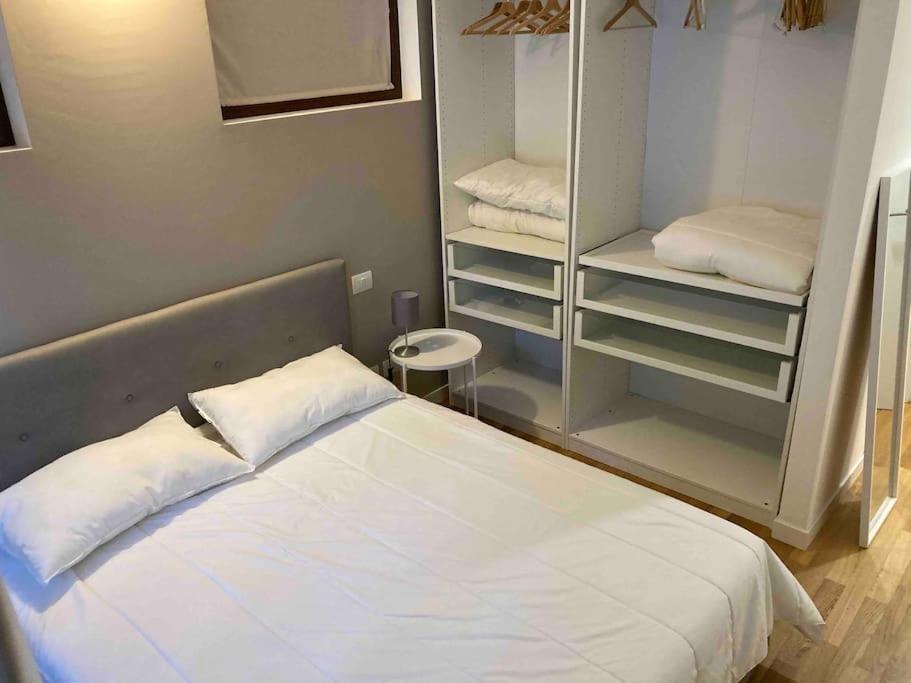 Bilocale Zona Bocconi-navigli Сasa de vacaciones